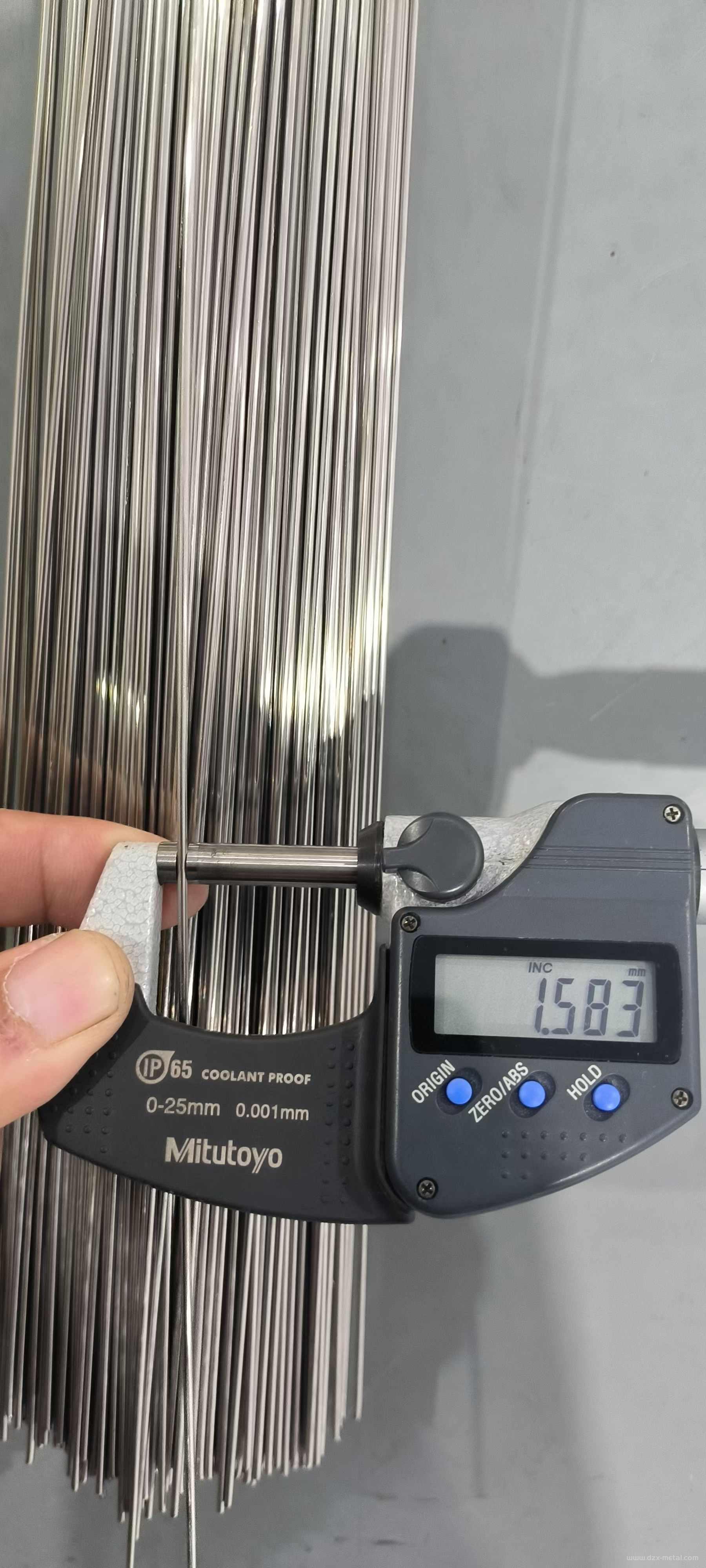 Inconel 690 Nickel-Chromium-Iron Welding Wire For UNS N06690 Self welding